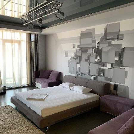 Apartments Raisy Okipnoi Kiev Ngoại thất bức ảnh